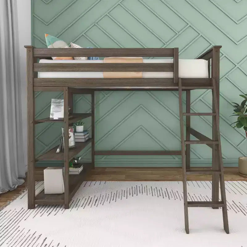 Letto alto a soppalco matrimoniale con scaletta e libreria