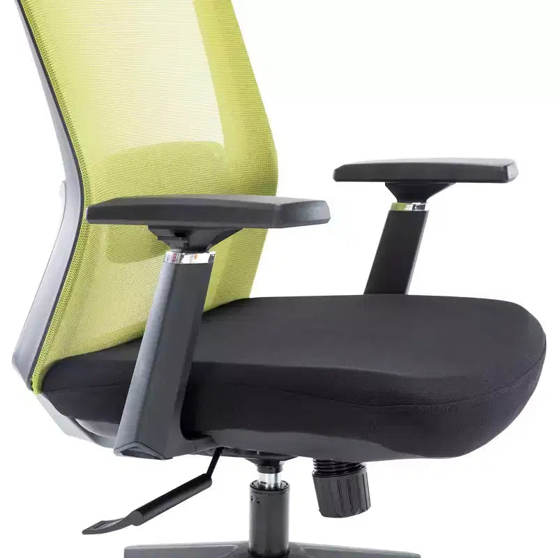 Sedia da ufficio in rete con altezza regolabile, base girevole, supporto lombare e funzione di inclinazione